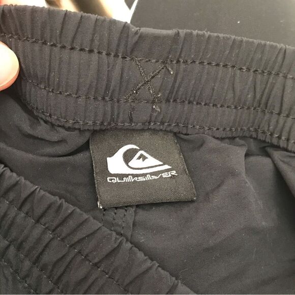 Quicksilver swim shorts - Picture 3 of 7